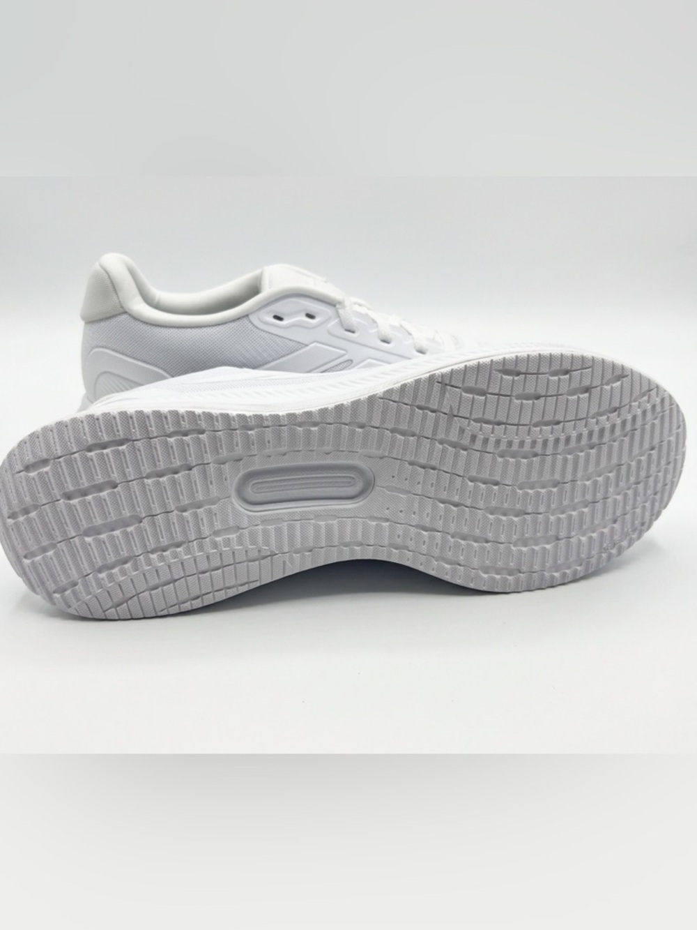 Adidas All White Running Shoes Men’s Size 11.5 Lightweight Sneakers New - Picture 4 of 6